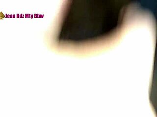 curvy mexican milf gets doggystyle pounding from cheating lover