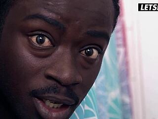 Beautiful Zuzu Sweet Rides Monster BBC Spooning Roommate in Hostel