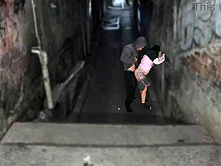 Morena transa favela morro dono baile funk dirty rough outdoor public slut