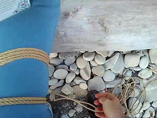 wanna see sofi tied up reading by the sea pov?