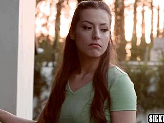 spencer bradley uses spare room for hot lesbian lick with dee williams