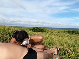praia verao anal com gostosa na bunda