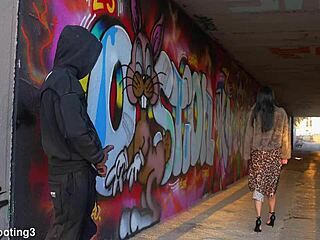 hot dominicano blasts italian babe under barcelona bridge