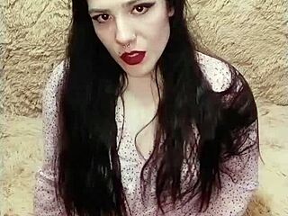 Horny brunette lammy pixel begs to cum hard tonight