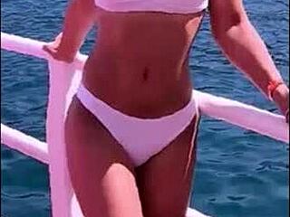 Bikini Babes: Real Girls' Big Tits and Asses Pt3