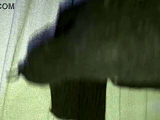 closeup mature ass play feels so damn good