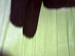 closeup mature ass play feels so damn good