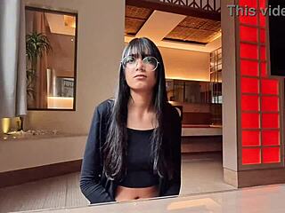 zne casting ep02 luna shines in qrozne's free scene