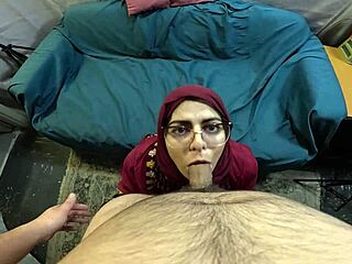 mia niqab's hot arab ass shaking compilation