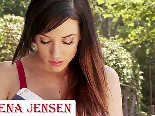 hey jelena, your busty outdoor fingering makes me so wet outdoors