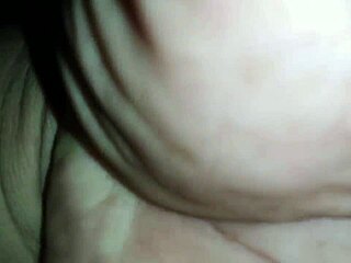 indonesian neighbor wife pussy licked squirting wildly
