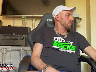 prollking xxl weekend jerkoff unleashes massive load