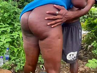 Bbws Fuck Hard In The Bush