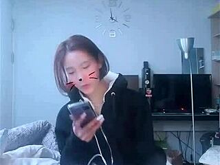 Korean cutie's panties peek in tight shorts live