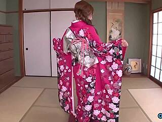 Asian bitch strips kimono for rough creampie doggystyle