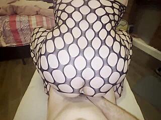 Best Friend's Hot Mom Visits for Secret Anal Fun