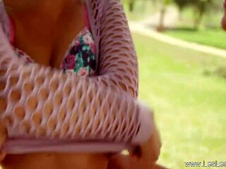 lesbian blondes lick outdoors with toys 😘🌿