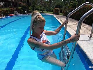 lola bunny ashley rose teases wet tits poolside