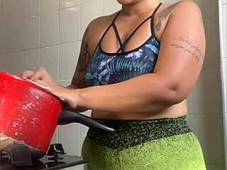 Swollen pussy