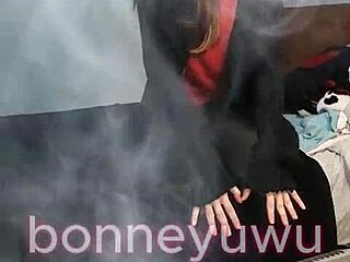 Bonneyuwu argentina babe works her favorite cock sucking shift