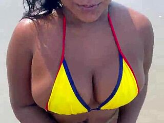 stepsis loves quick beach fucks with strangers big cock 😈🍑