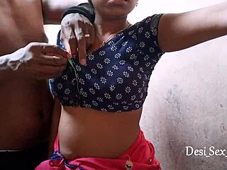 Desi Village Milf's Bold Horny Pussy Fucking Leads to Squirting