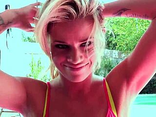 i crave her small tits and wet pussy licked by emo girlfriend