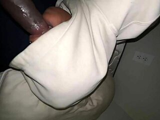 ebony hood big cock head and booty slam