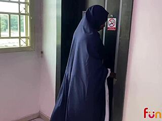 Northern hausa wife sneaks hotel fuck with boy toy 💦😈