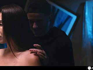 Security babe tricked into handjob, now fuck this Italian slut Layla Scarlett hard!
