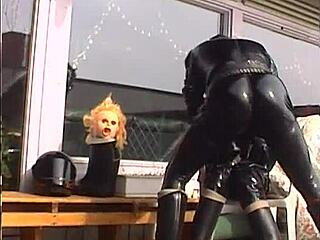 shiny retro rubber horny xxl crush 2003 roxina wmv