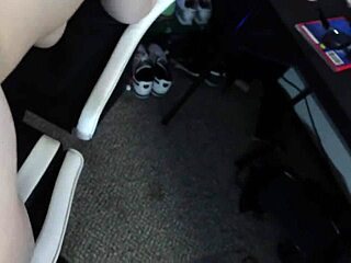 Gamer Girl Returns For BBC Creampie And Foot Cumshot Submission