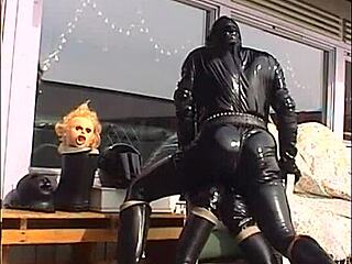 shiny retro rubber horny xxl crush 2003 roxina wmv