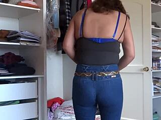 MILF Pulls Up Jeans After Fuck for Ass Cumshots