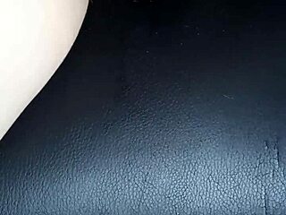 pregnant wife gets horny and cums like a slut