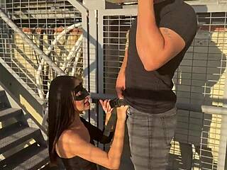 marido, watch your wife get cornada by hot young slut at work?