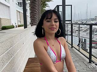 aria cums back beggin for that creamy fillin deep