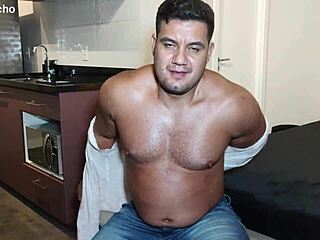 yuri gaucho brazilian bear worships feet jerks huge cock shower cum