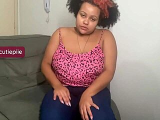 bbw babe bloats up and farts heavily on the cozy couch