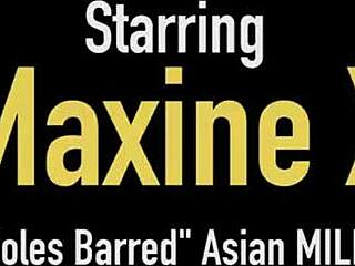 Maxine x cums hard from double cock pounding