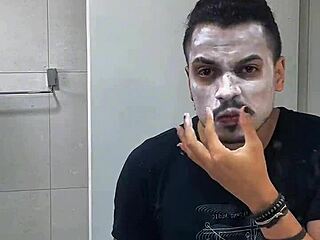 coringa cosplay handjob explosion kkkkk look at that huge load