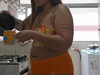 short shorts to show what i want
