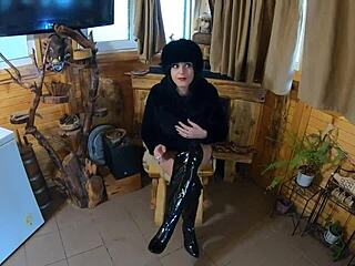 Milf gives deep blowjob in boots