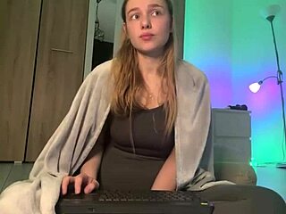 eat my virgin tasty pussy while i masturbate it on webcam
