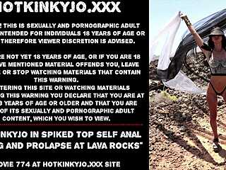 hotkinkyjo fists and prolapses outdoors