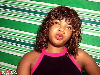 African princess auditions with sensual solo play