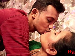 Juicy Indian Bhabhi Enjoys Hardcore Sex