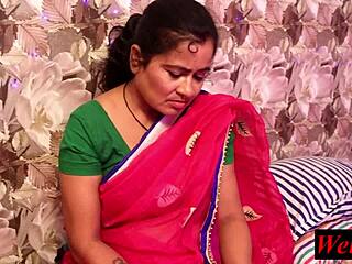 Juicy Indian Bhabhi Enjoys Hardcore Sex