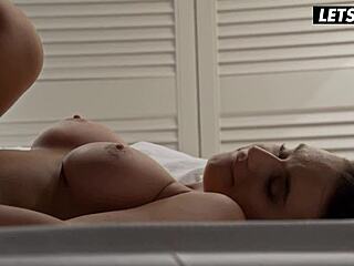 lana roy wet and ready for passionate morning sex