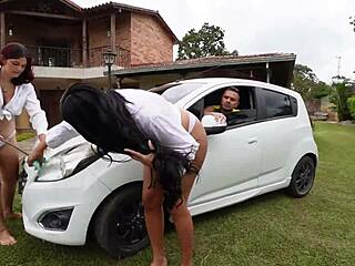 Hot Colombian Women Wash Cars In Exchange For Sex Melany Latina